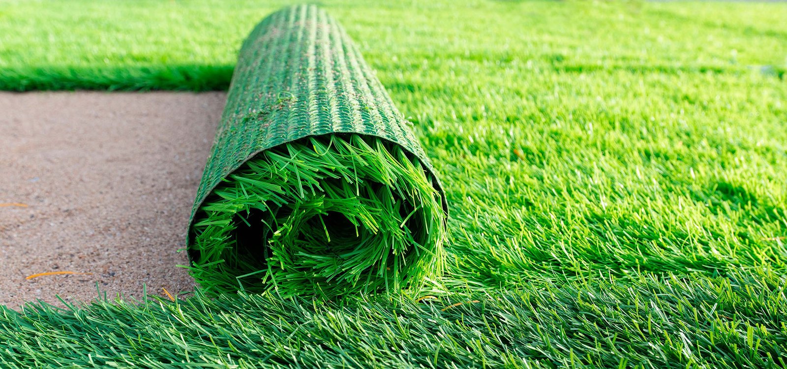 How High-Quality Synthetic Grass is Made